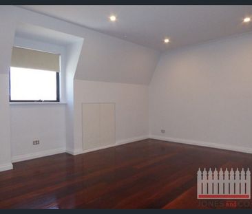 Perfect Coastal Living on over 900sqm - Photo 3