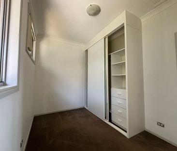 Modern 3-Bedroom Villa in Quiet, Convenient Location - Photo 3