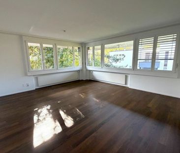 Appartement élégant dans le centre de Buchs - Photo 2