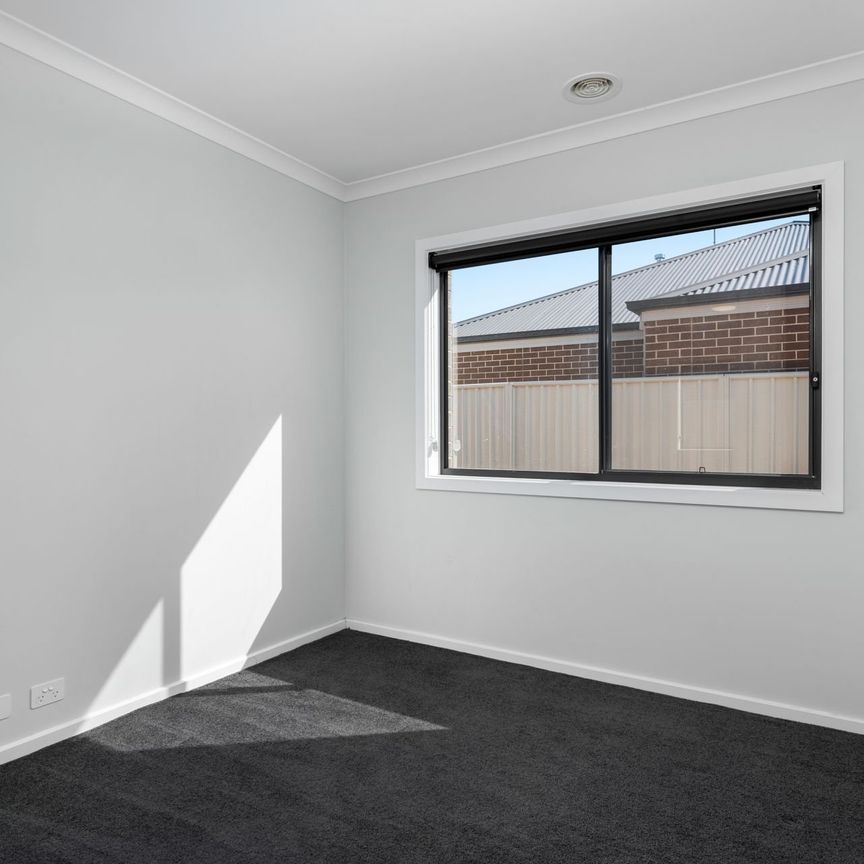 7 Erlandsen Circuit, Wodonga - Photo 1