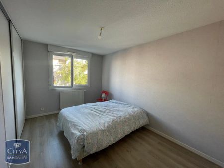 Appartement à louer 4 pièces 84.46m² - Photo 2