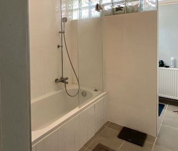 Location Appartement 4 pièces 89m² - Photo 4