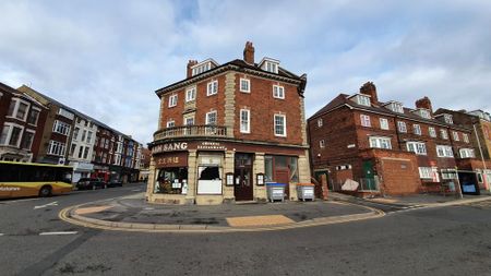 1 bedroom in a house share to rent - Photo 3