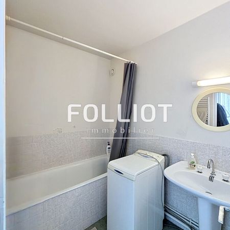 A LOUER Appartement � louer � Granville - Centre-ville - Photo 3