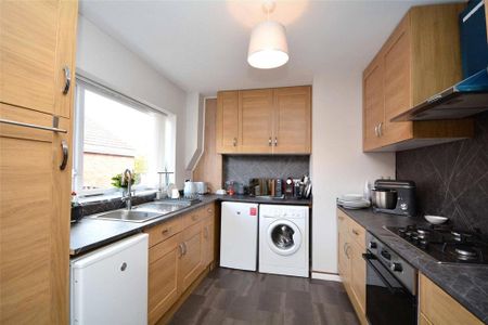 3 bedroom bungalow to rent - Photo 3