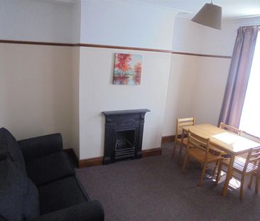 Brown Lane, Leeds, LS11 9LA - Photo 4