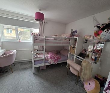 2 bedroom semi-detached house to rent - Photo 2