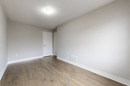 For Lease - 15 Silver Charm Drive, East Gwillimbury, Ontario - Photo 5