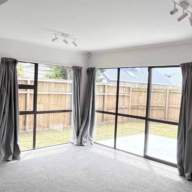 Fantastic 4 Bdm House Great Location - Photo 1