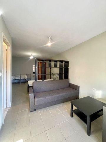 Studio/Γκαρσονιέρα για ενοικίαση Κέντρο (Λάρισα) - Photo 2