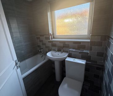 1 Bed Flat, Maxwell Drive, G41 - Photo 4