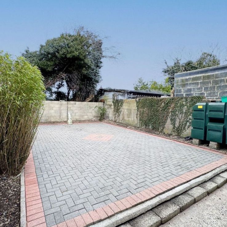 Oatfield Avenue, Dublin 22, Clondalkin, Dublin 22 - Photo 1