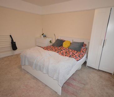 Stokewood Road Bournemouth, BH3, Dorset - Photo 4