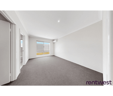 8 Boranup Road, Eglinton, WA 6034 - Photo 3