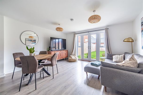 2 bed end of terrace house to rent in Hawk Chase, Newcastle Upon Tyne, NE13 - Photo 1