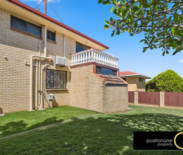 Elevated Family Home with Pool located in the beautiful suburb of M... - Photo 1