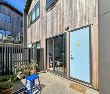 Welcome home to 12 Arney Street. - Photo 6
