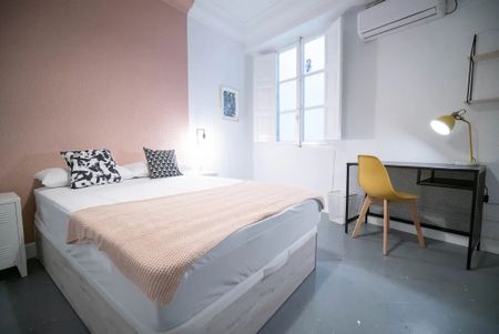 Carrer de lAlmudí, Valencia, Valencian Community 46003 - Photo 5