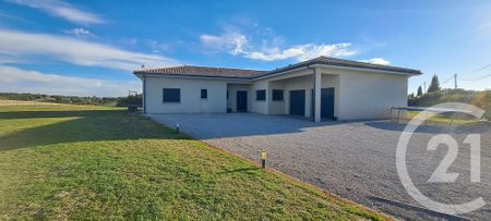 Location Maison 5 pièces 155m² MONCLAR DE QUERCY 82230 - Photo 5