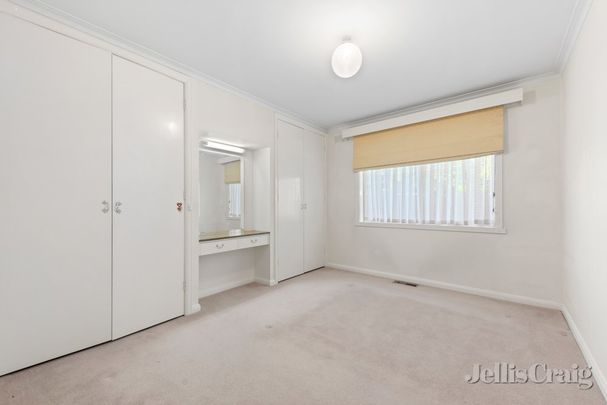 227 Rosanna Road, Rosanna - Photo 1