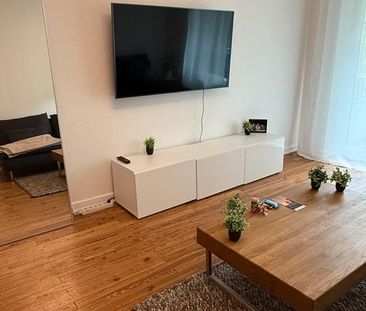 Möblierte 55qm 2 Zimmer Wohnung, Balkon, Hamburg zur Untermiete - Photo 1