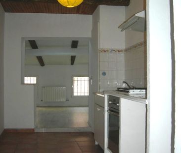 Location Appartement 3 pièces 83m² CARPENTRAS 84200 - Photo 6