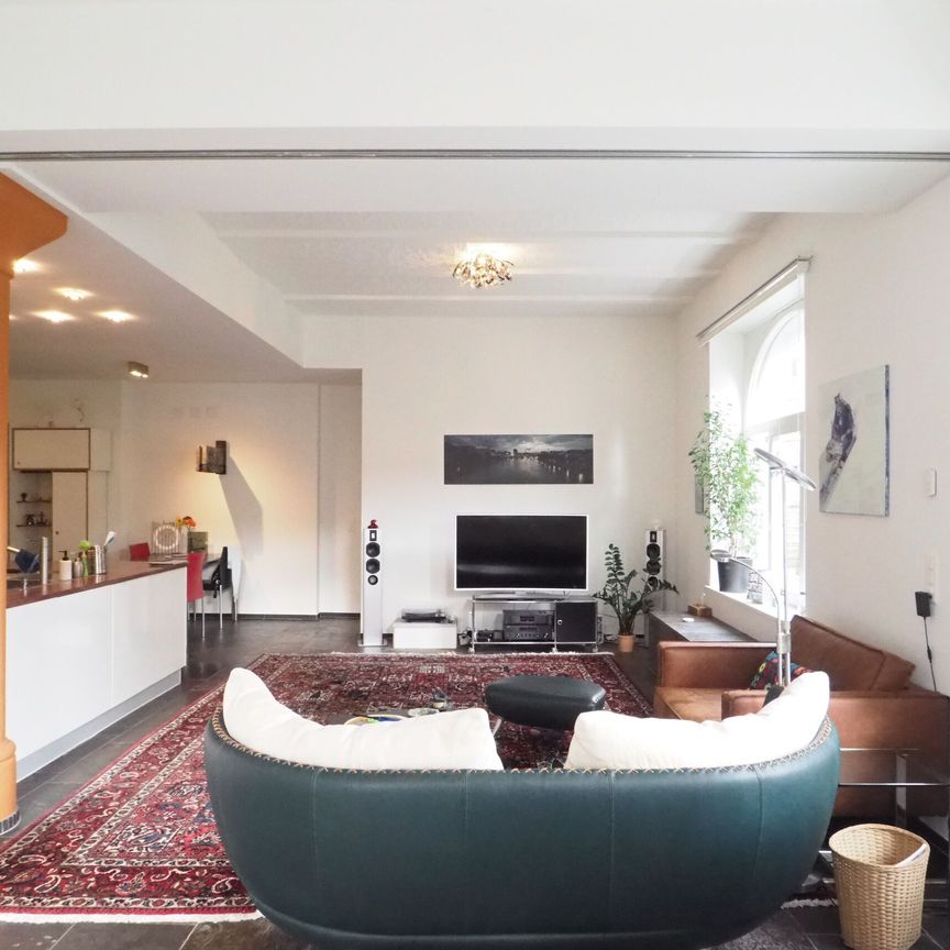 Exclusive condominium in the heart of Gundeldinger Quartier - Photo 1