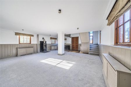 3 bedroom detached house to rent - Photo 2