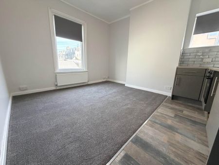 The Promenade, Blackpool, FY1 2LB - Photo 4