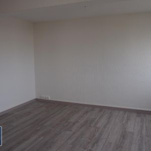 Location Appartement 4 pièces 73m² ANGERS 49100 - Photo 2