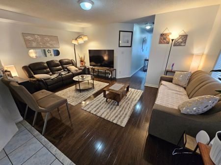 For Lease - 5260 Mcfarren Boulevard Unit# 89, Mississauga, Ontario - Photo 5