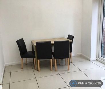 4 bedroom terraced house to rent - Photo 1