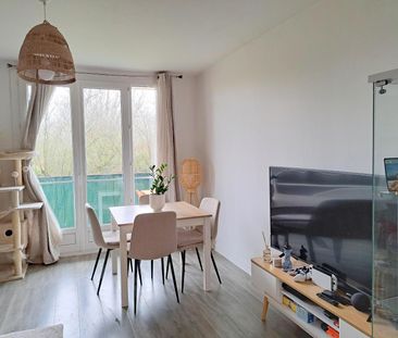 Location Appartement 3 pièces 63m² CHAMBRAY LES TOURS 37170 - Photo 2