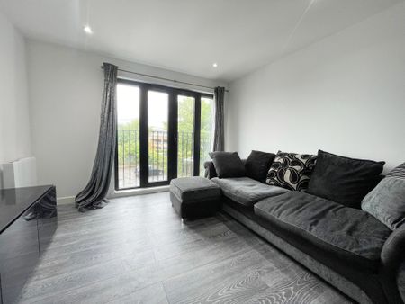 1 bedroom apartment to rent - Photo 2