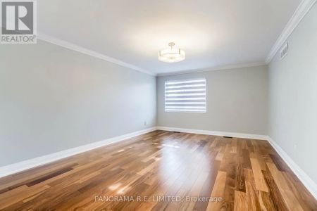 100 POPLAR HEIGHTS DRIVE - Photo 3