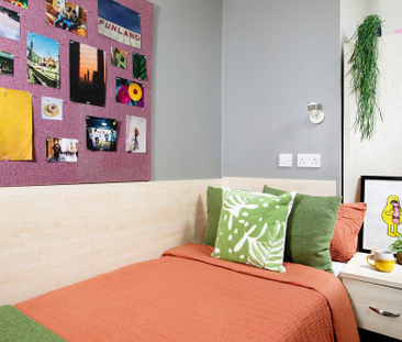 1 bedroom in a flat share to rent - Photo 2