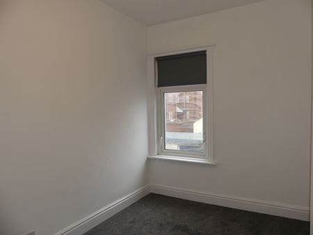 Clinton Avenue - Photo 4