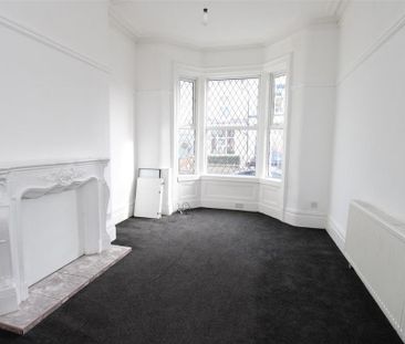 1 bedroom ground floor flat to rent - Photo 1