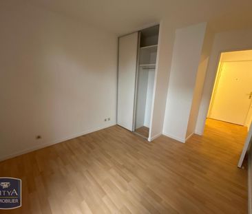 Location Appartement 2 pièces 45m² NOISY LE GRAND 93160 - Photo 2