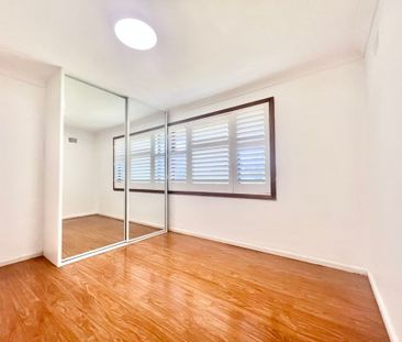 Entertainer's Delight! - Photo 1