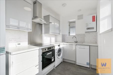 2 bedroom flat to rent - Photo 3