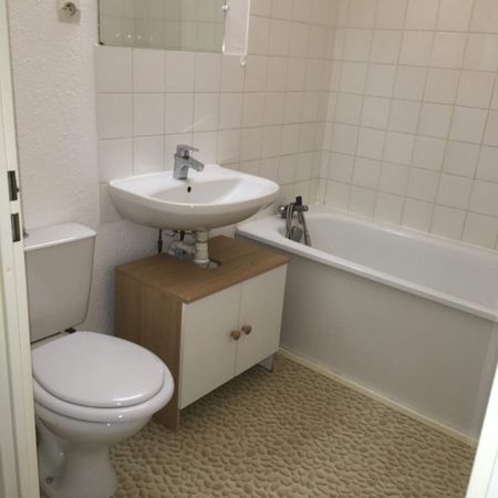 T3 GARE NORD - Photo 4