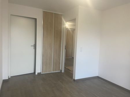 Location Appartement 2 pièces 41m² REIMS 51100 - Photo 3
