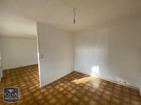 Location Appartement 3 pièces 45m² CARPENTRAS 84200 - Photo 1