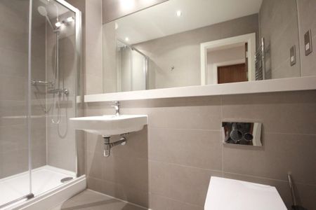 2 bedroom apartment to rent - Photo 5