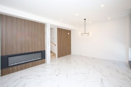 For Lease - 204 Browns Line Drive, Toronto, Ontario - Photo 4