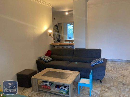 Appartement à louer 4 pièces 107.76m² - Photo 1
