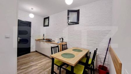 Garsoniera moderna,38 mp, in zona Centrul Istoric - Photo 4