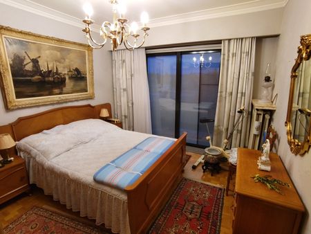 - Net gelijkvloers appartement met 2 slaapkamers. - Photo 2