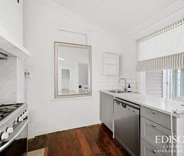 Character Three-Bedroom Home with Separate Granny Flat in Central P... - Photo 2
